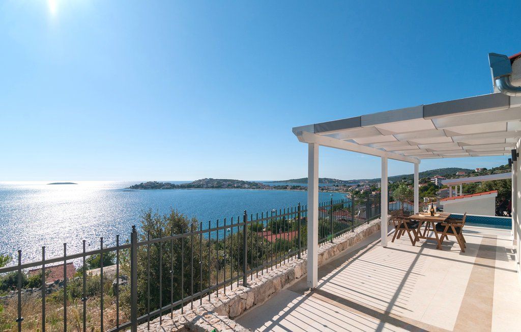 Вилла в Рогознице, Хорватия, 115 м² - фото 8