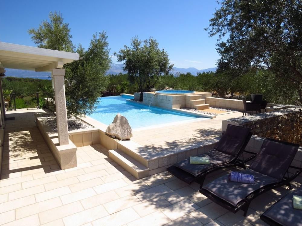 Вилла в Сутиване, Хорватия, 189 м² - фото 9