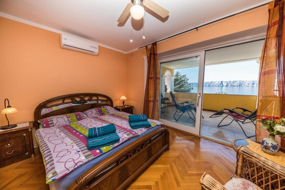 Вилла в Нови-Винодольски, Хорватия, 710 м² - фото 9