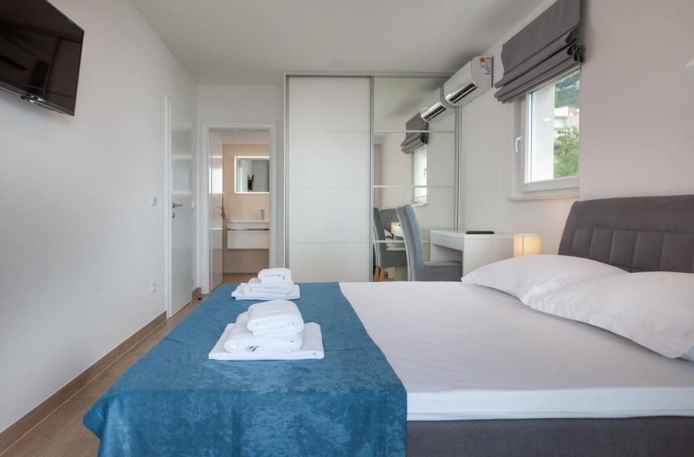 Вилла в Макарске, Хорватия, 300 м² - фото 8