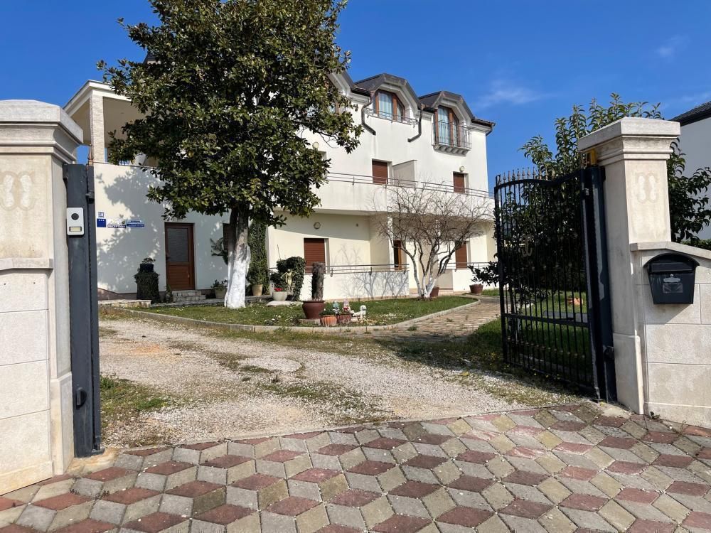 Отель, гостиница в Умаге, Хорватия, 521 м² - фото 10