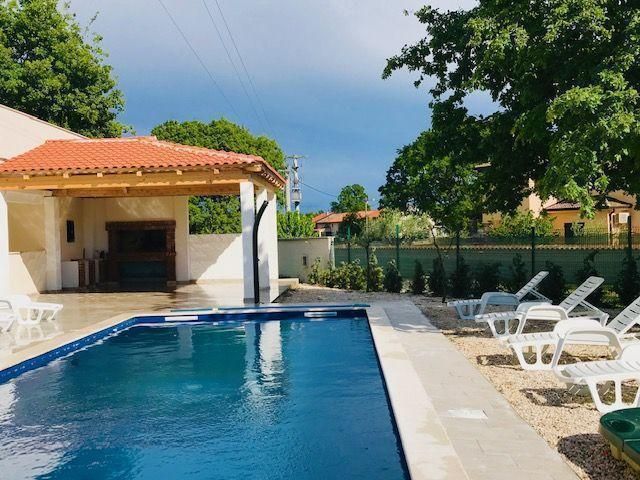 Отель, гостиница Sveti Lovreč, Хорватия, 450 м² - фото 10