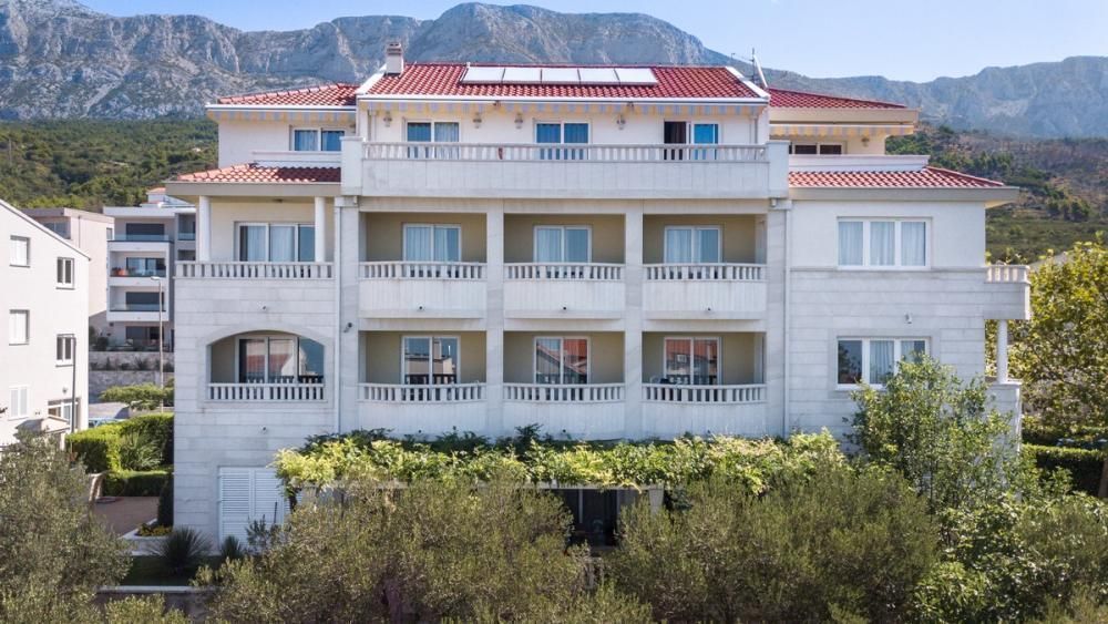 Отель, гостиница Tucepi, Хорватия, 1 141 м² - фото 10