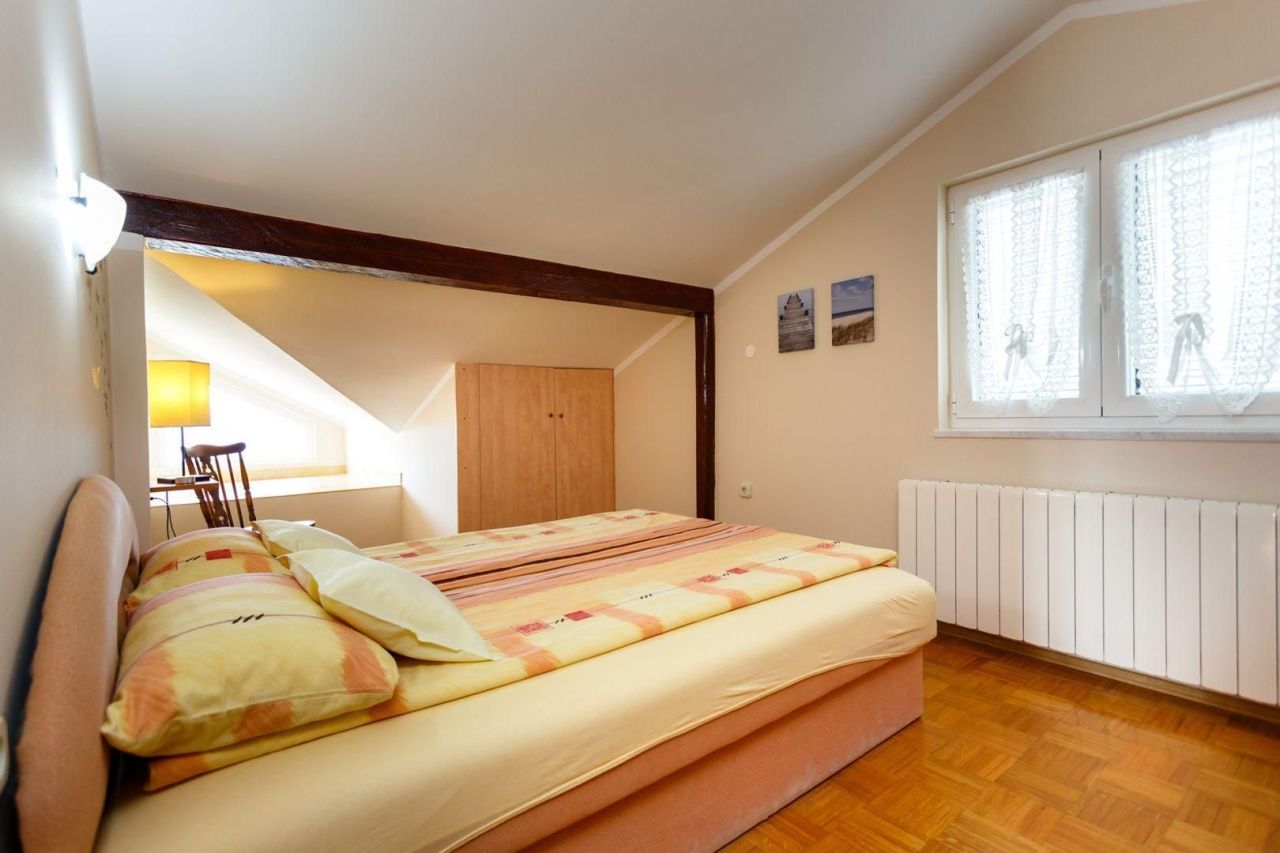 Отель, гостиница в Малинска-Дубашнице, Хорватия, 300 м² - фото 10