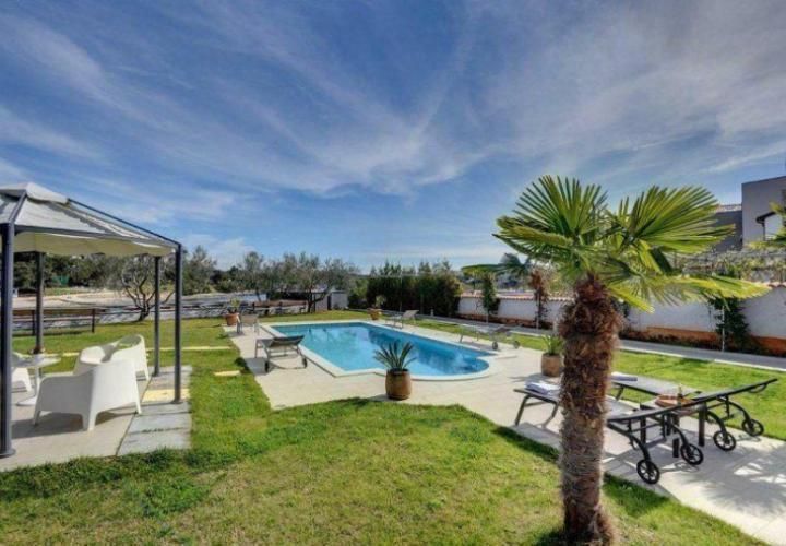 Вилла в Пуле, Хорватия, 260 м² - фото 12