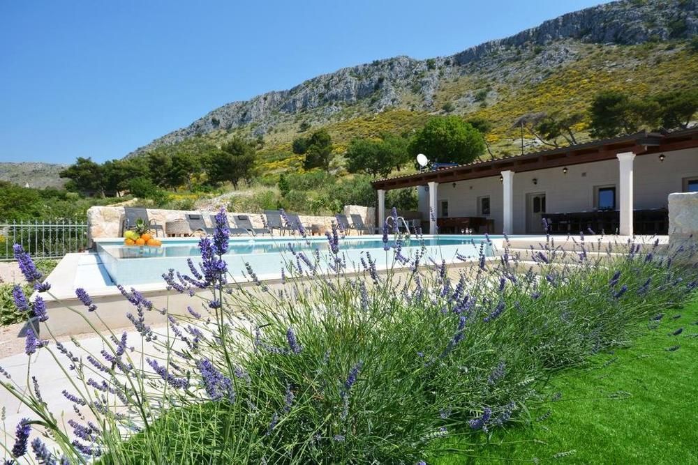 Вилла в Сплите, Хорватия, 480 м² - фото 12