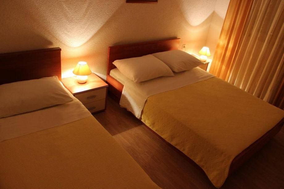 Отель, гостиница Dugi Rat, Хорватия, 368 м² - фото 12