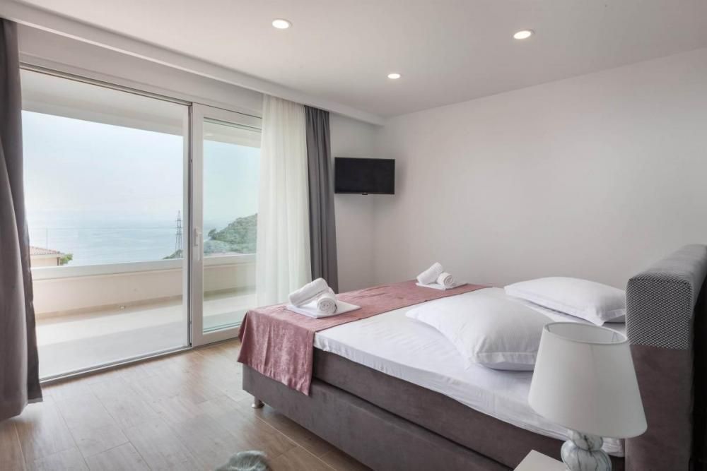 Вилла в Макарске, Хорватия, 300 м² - фото 11