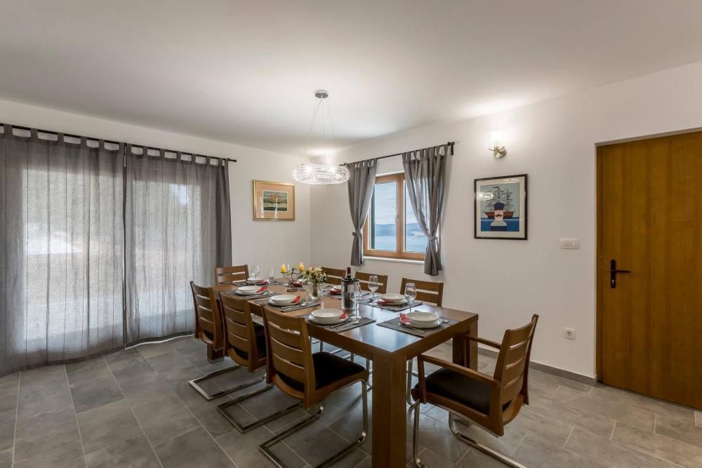 Вилла в Омише, Хорватия, 330 м² - фото 12