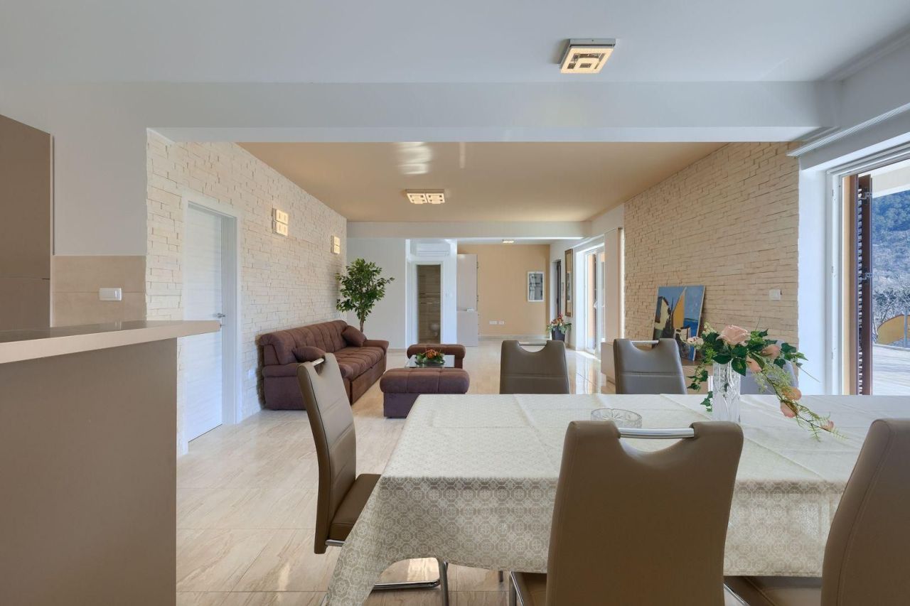 Вилла Rabac, Labin, Хорватия, 208 м² - фото 12