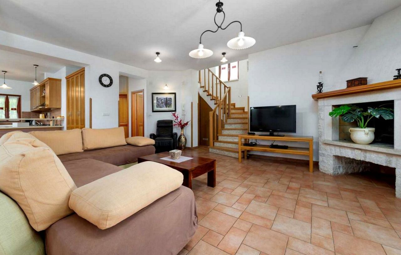 Вилла в Тиняне, Хорватия, 162 м² - фото 12