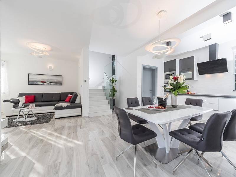 Вилла в Задаре, Хорватия, 190 м² - фото 13