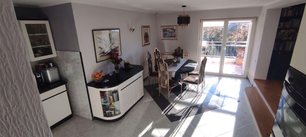 Вилла в Риеке, Хорватия, 240 м² - фото 13