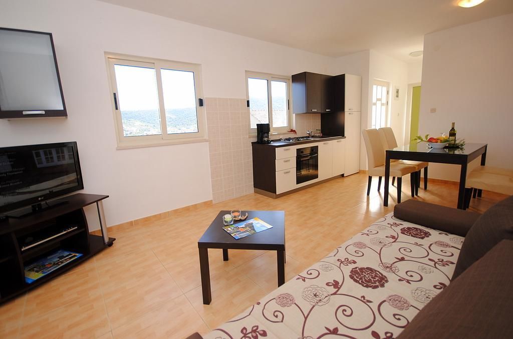 Отель, гостиница Vinisce, Хорватия, 325 м² - фото 13