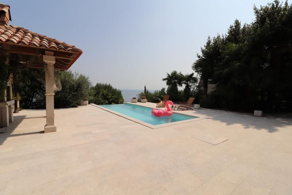 Вилла в Опатии, Хорватия, 230 м² - фото 14