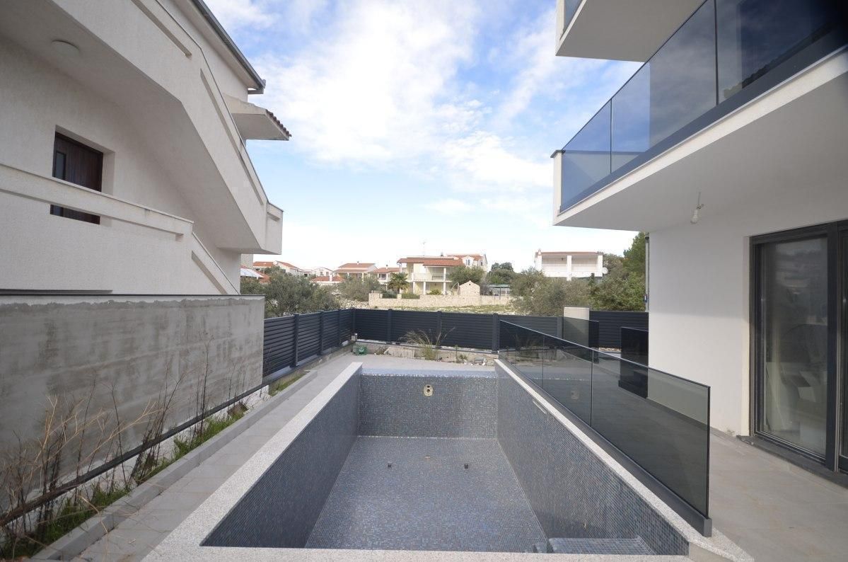 Вилла в Рогознице, Хорватия, 280 м² - фото 14