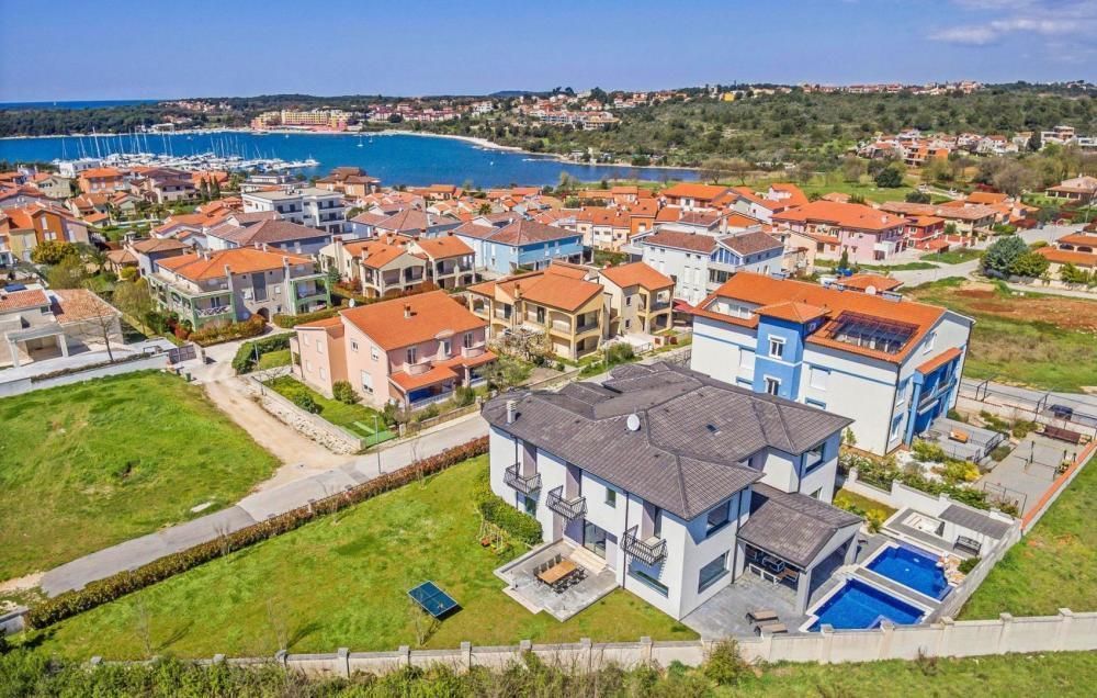 Вилла в Медулине, Хорватия, 380 м² - фото 14