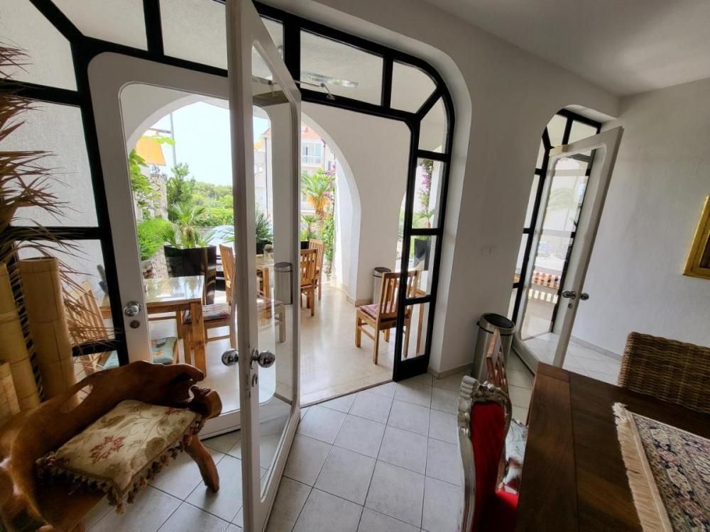 Отель, гостиница в Башка-Воде, Хорватия, 1 093 м² - фото 14