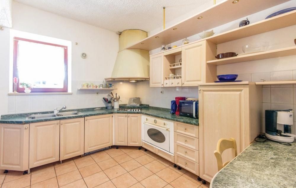 Отель, гостиница в Порече, Хорватия, 300 м² - фото 15