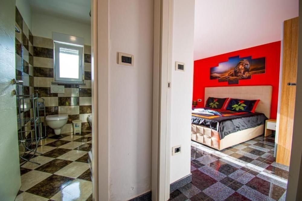 Отель, гостиница в Пуле, Хорватия, 260 м² - фото 15