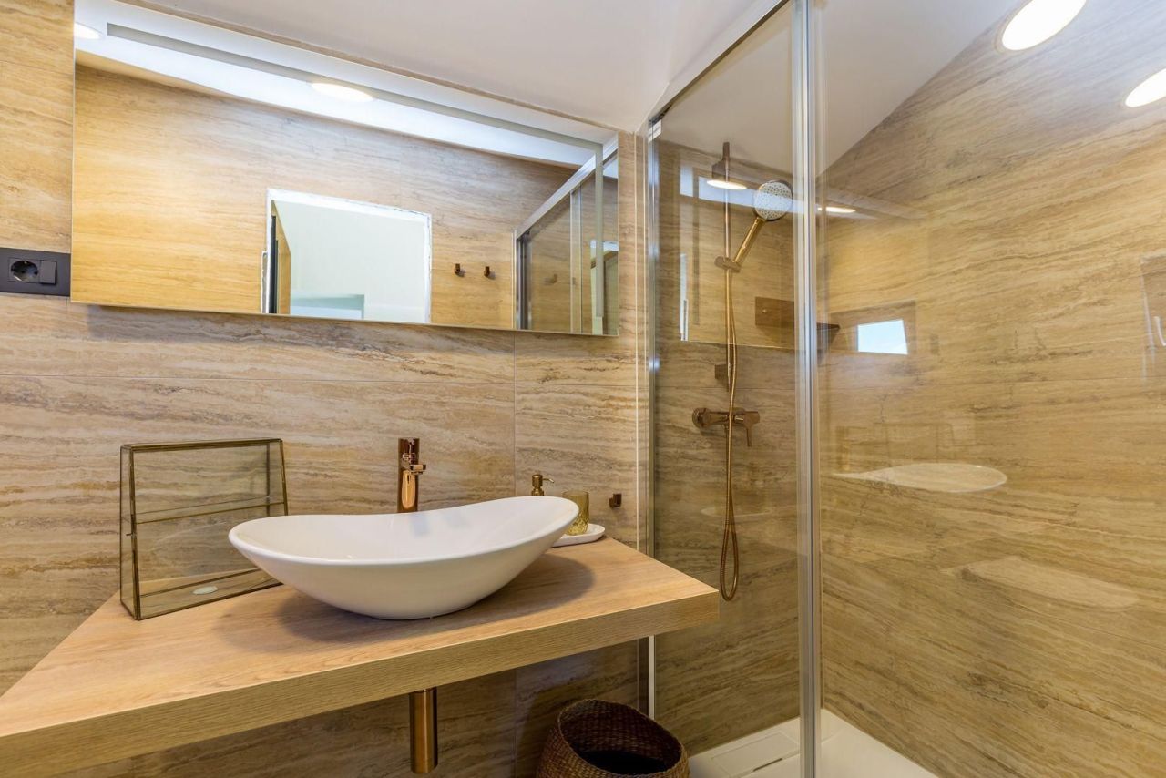 Вилла Gostinjac, Dobrinj, Хорватия, 254 м² - фото 15