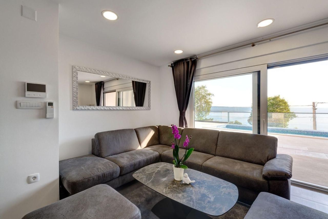 Вилла в Цриквенице, Хорватия, 185 м² - фото 15