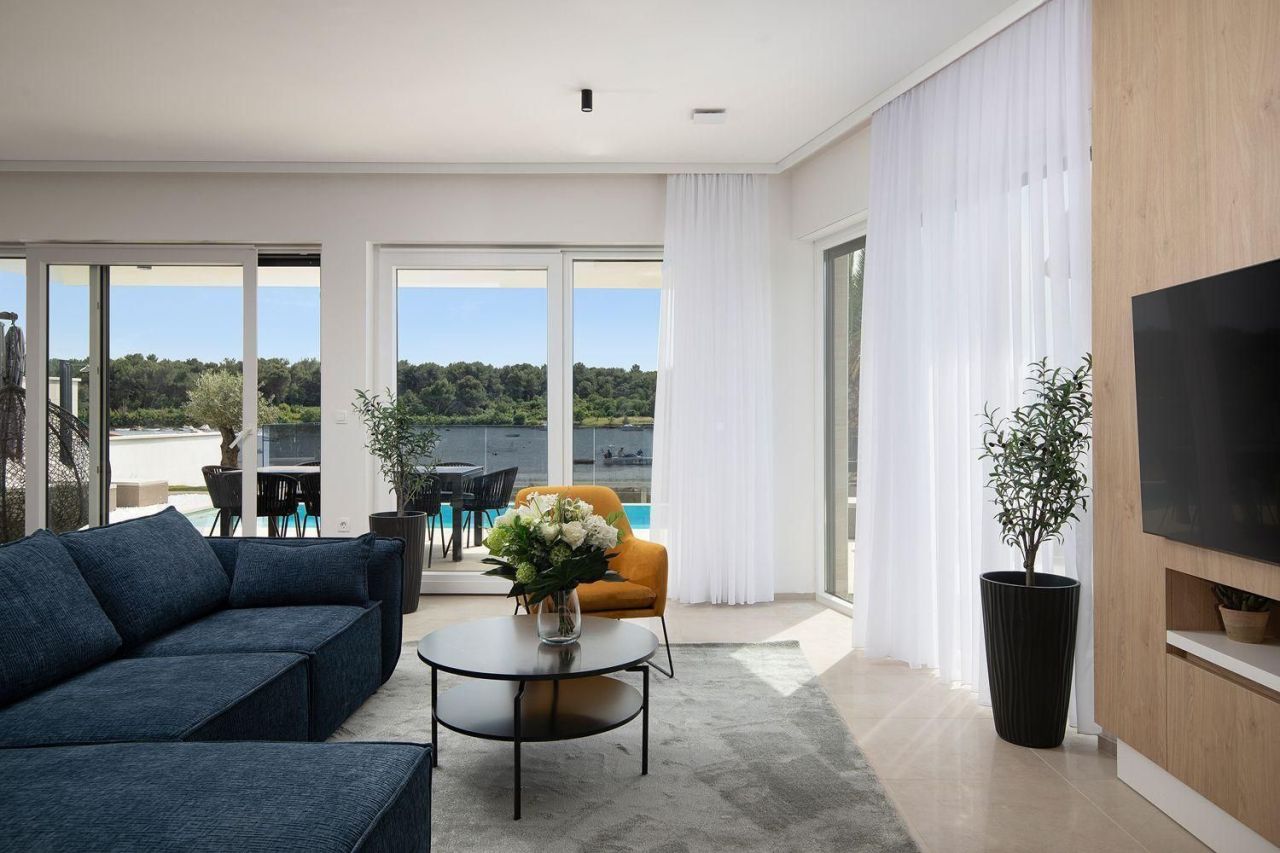 Вилла в Медулине, Хорватия, 340 м² - фото 16