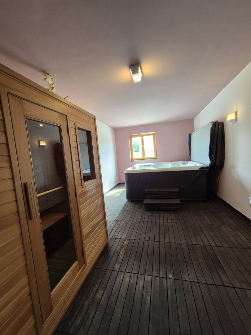 Отель, гостиница Valbandon, Хорватия, 300 м² - фото 16