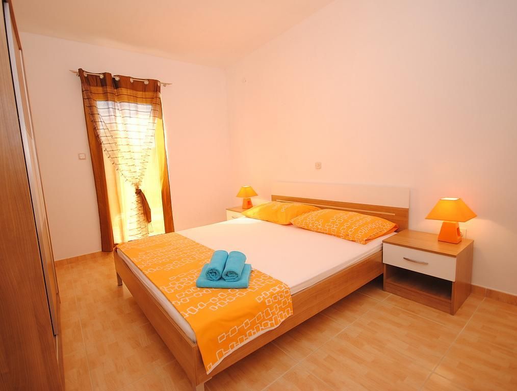 Отель, гостиница Vinisce, Хорватия, 325 м² - фото 16