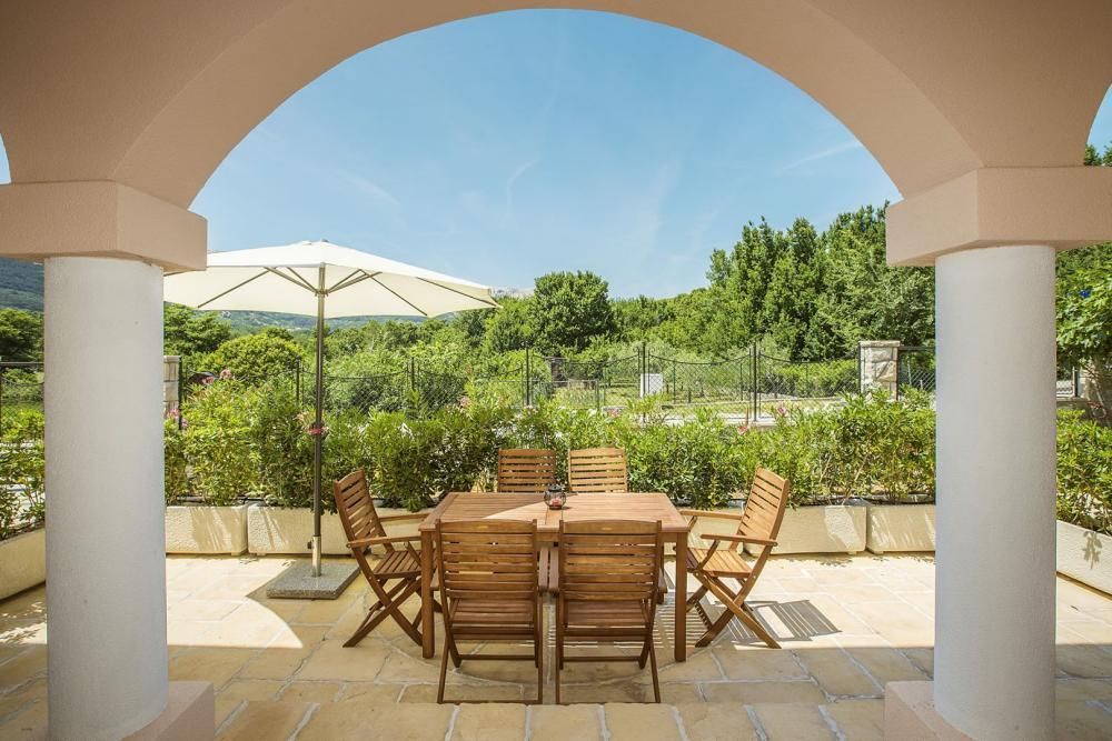 Отель, гостиница Baška, Хорватия, 360 м² - фото 17