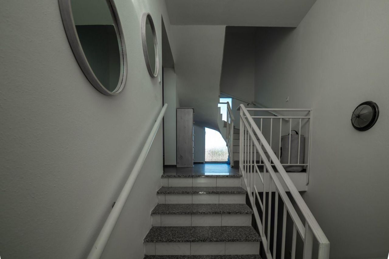 Отель, гостиница Banjole, Хорватия, 420 м² - фото 17