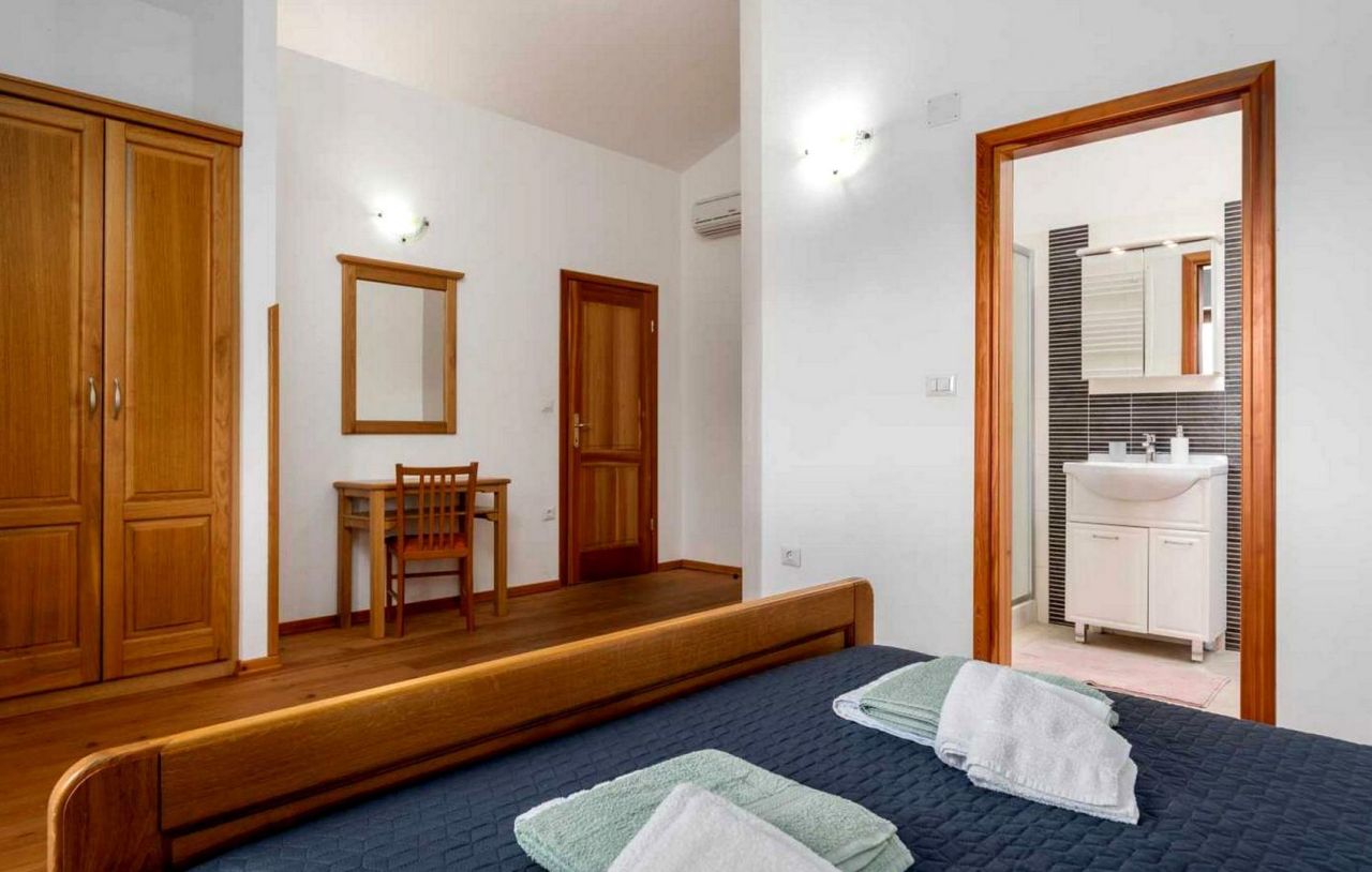 Вилла в Тиняне, Хорватия, 162 м² - фото 17