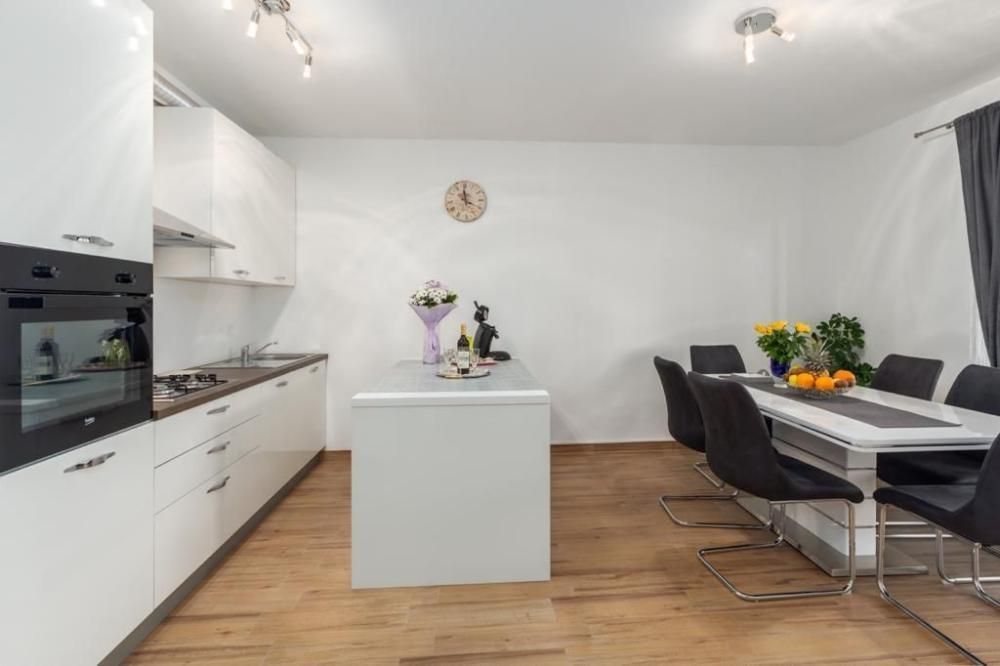 Отель, гостиница в Порече, Хорватия, 390 м² - фото 11