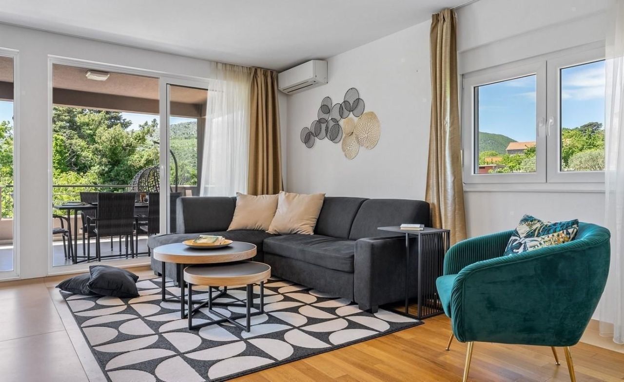 Вилла в Омише, Хорватия, 220 м² - фото 18