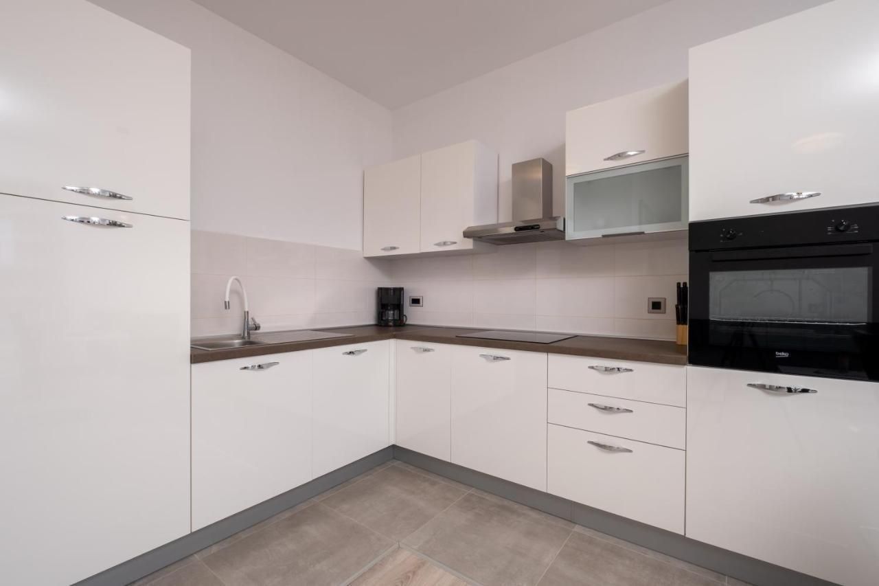 Отель, гостиница Peljesac, Хорватия, 450 м² - фото 18