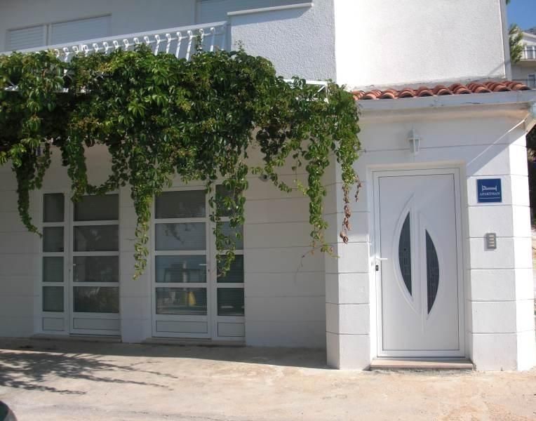 Отель, гостиница Dugi Rat, Хорватия, 368 м² - фото 19