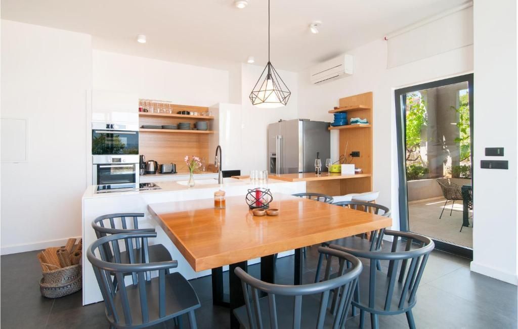 Вилла на острове Брач, Хорватия, 109 м² - фото 19