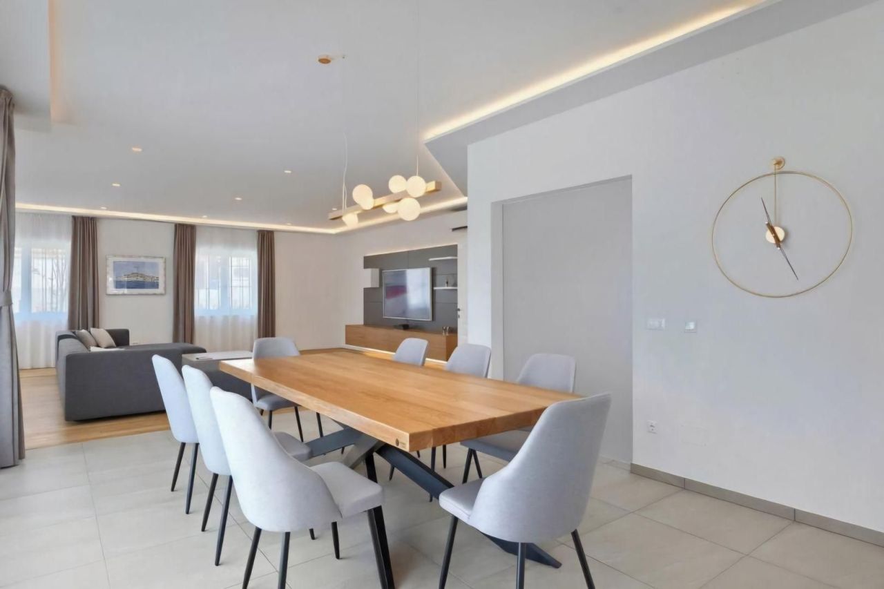 Вилла в Ровини, Хорватия, 438 м² - фото 19