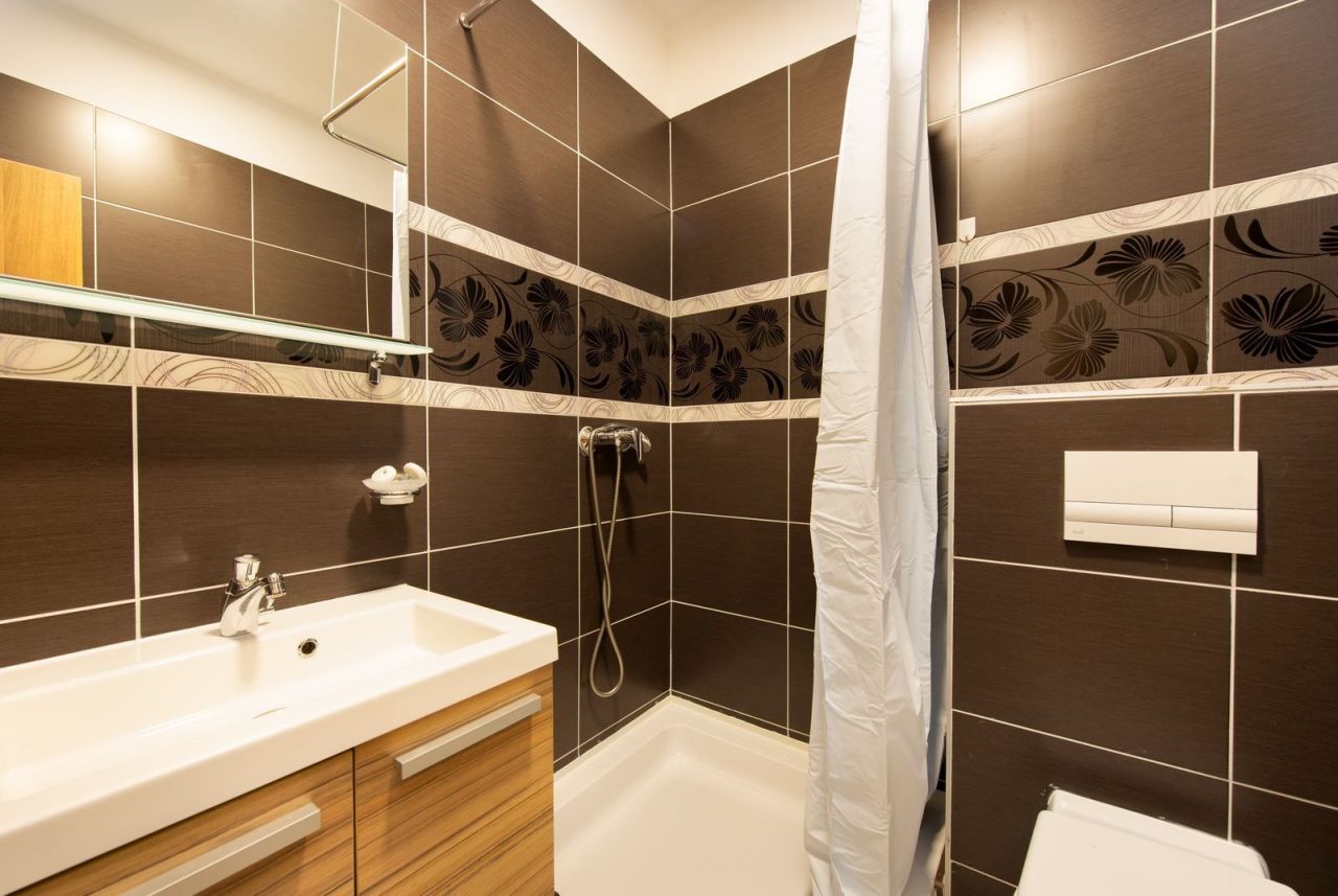 Отель, гостиница Pićan, Хорватия, 1 025 м² - фото 19