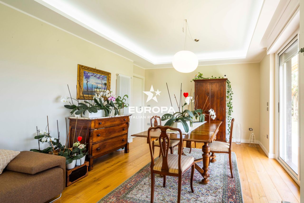 Апартаменты в Сан-Ремо, Италия, 172 м² - фото 8