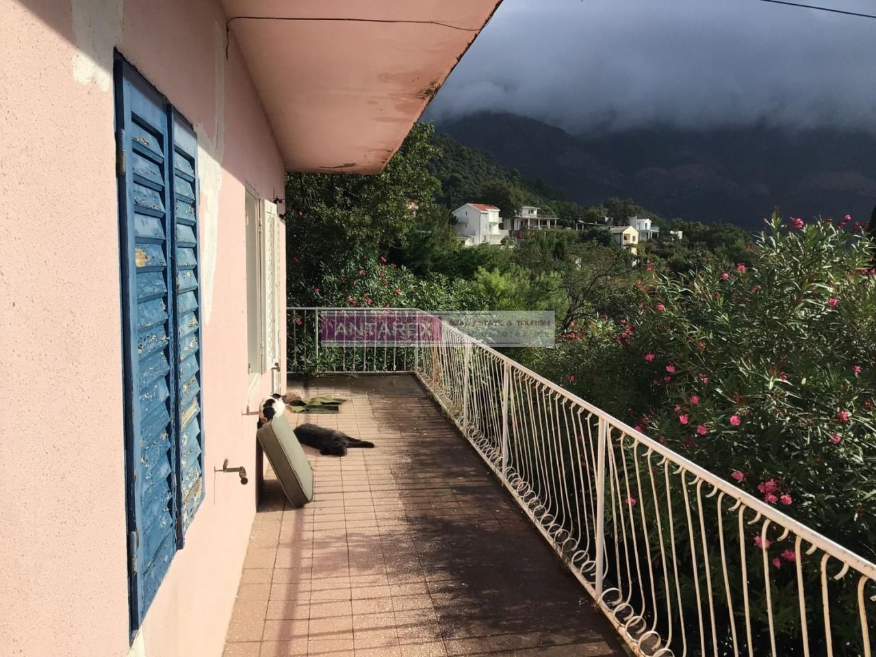 Вилла в Сутоморе, Черногория, 260 м² - фото 4