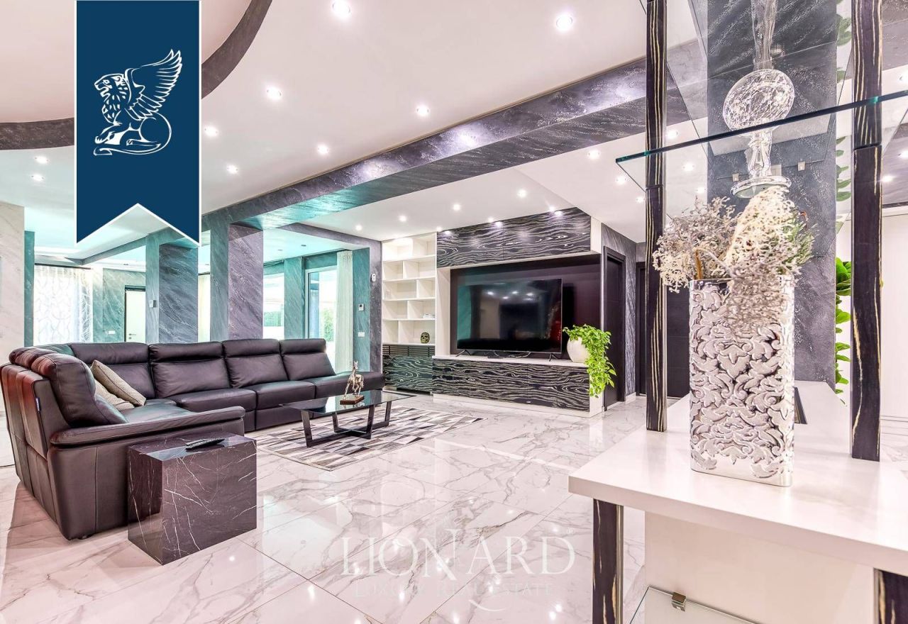 Вилла в Риме, Италия, 803 м² - фото 9