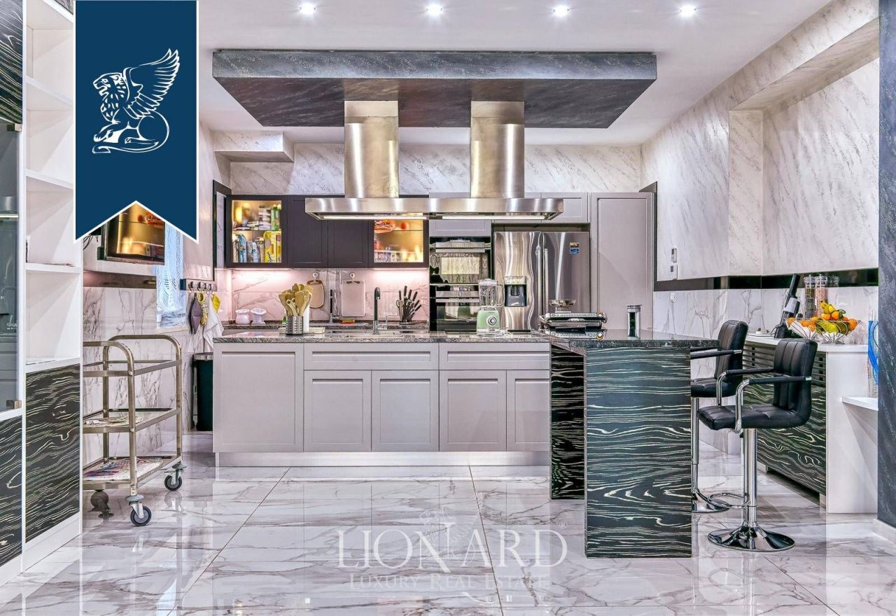 Вилла в Риме, Италия, 803 м² - фото 13