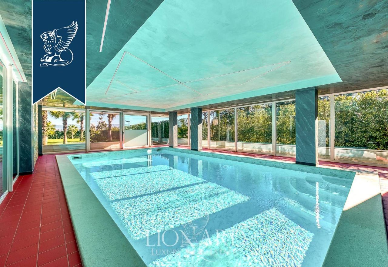 Вилла в Риме, Италия, 803 м² - фото 16