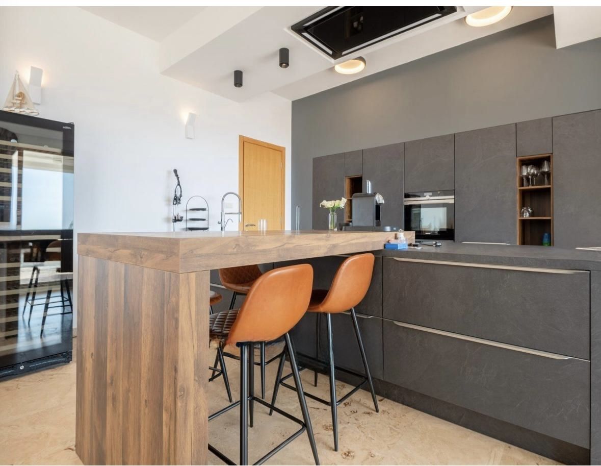 Дом в Херцег-Нови, Черногория, 228 м² - фото 6