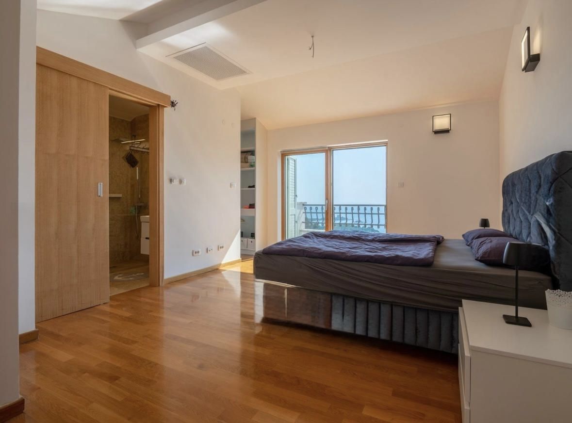 Дом в Херцег-Нови, Черногория, 228 м² - фото 5