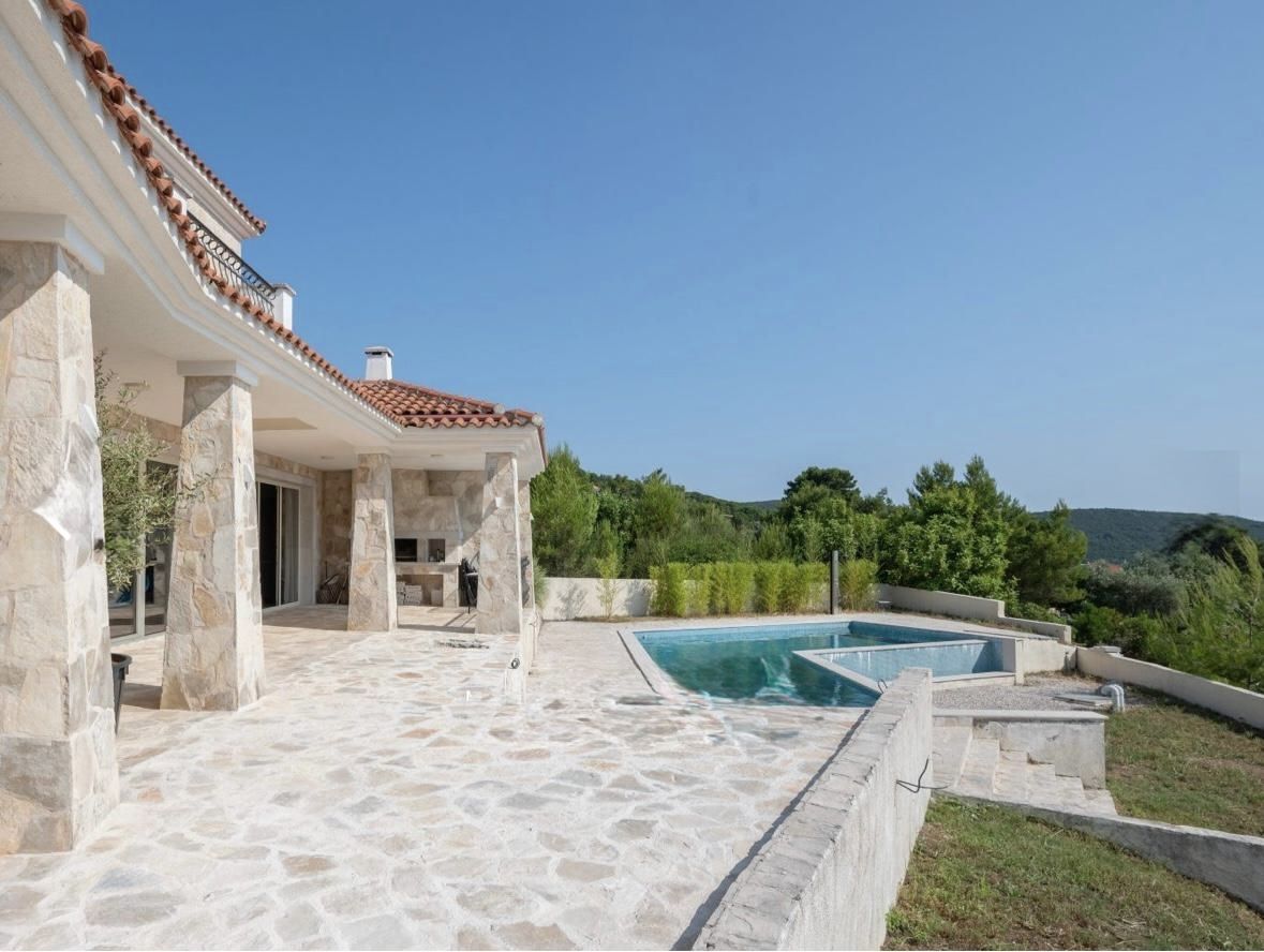 Дом в Херцег-Нови, Черногория, 228 м² - фото 3