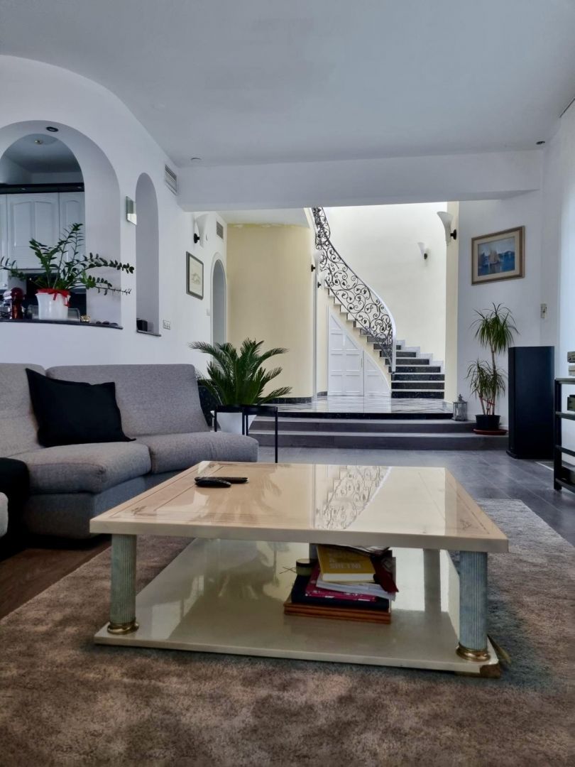 Вилла Maksimir, Хорватия, 450 м² - фото 6