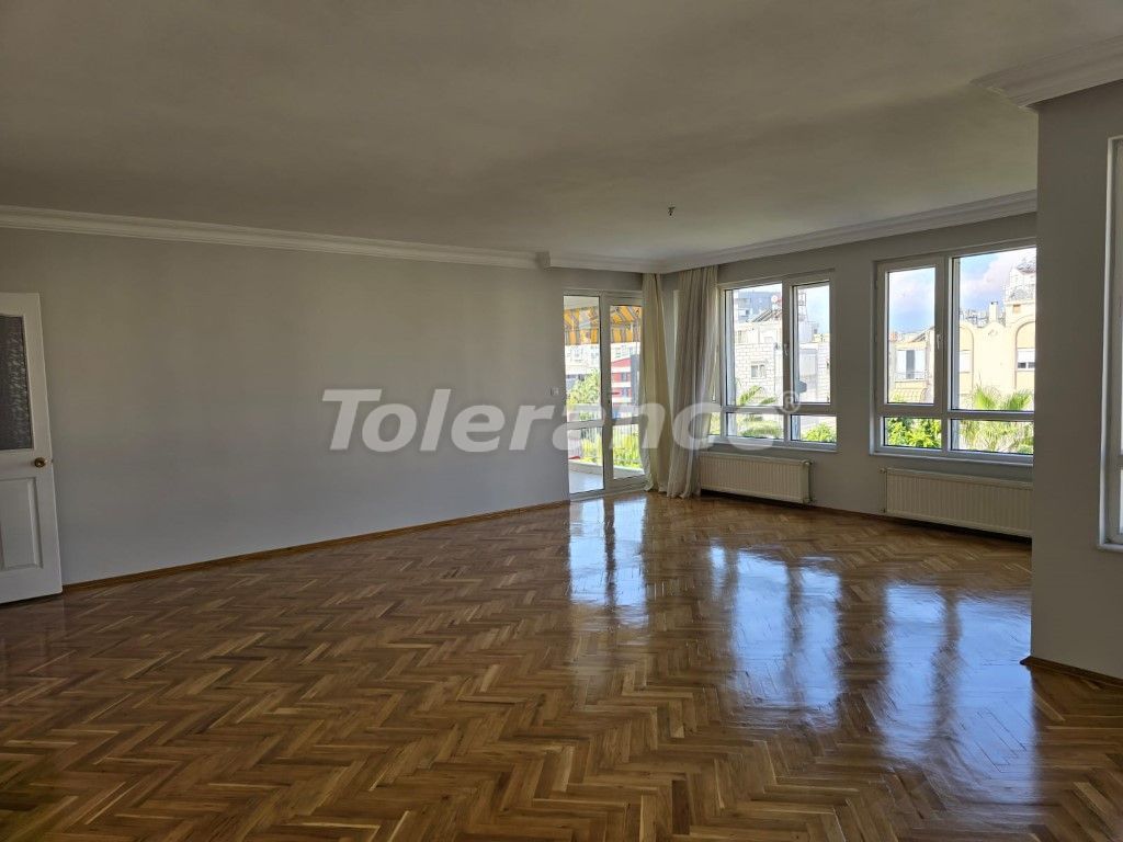 Апартаменты в Ларе, Турция, 185 м² - фото 2