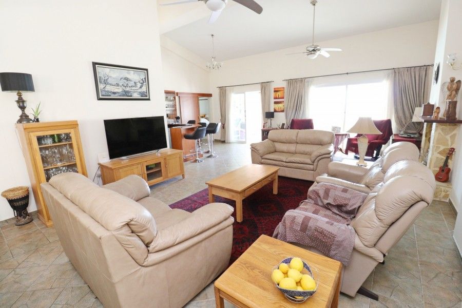 Бунгало в Пафосе, Кипр, 212 м² - фото 8